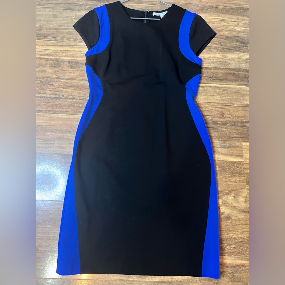 Diane von Furstenberg knee length Blue & Black Dress Size 8. Excellent Condition